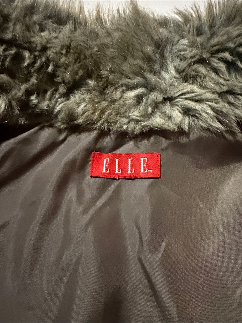 Elle faux fur vest - Picture 4 of 6